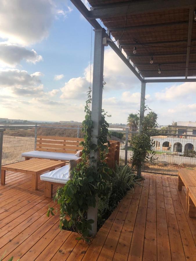 Atlit Rooftop Glamping Esterno foto
