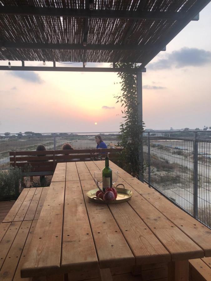 Atlit Rooftop Glamping Esterno foto