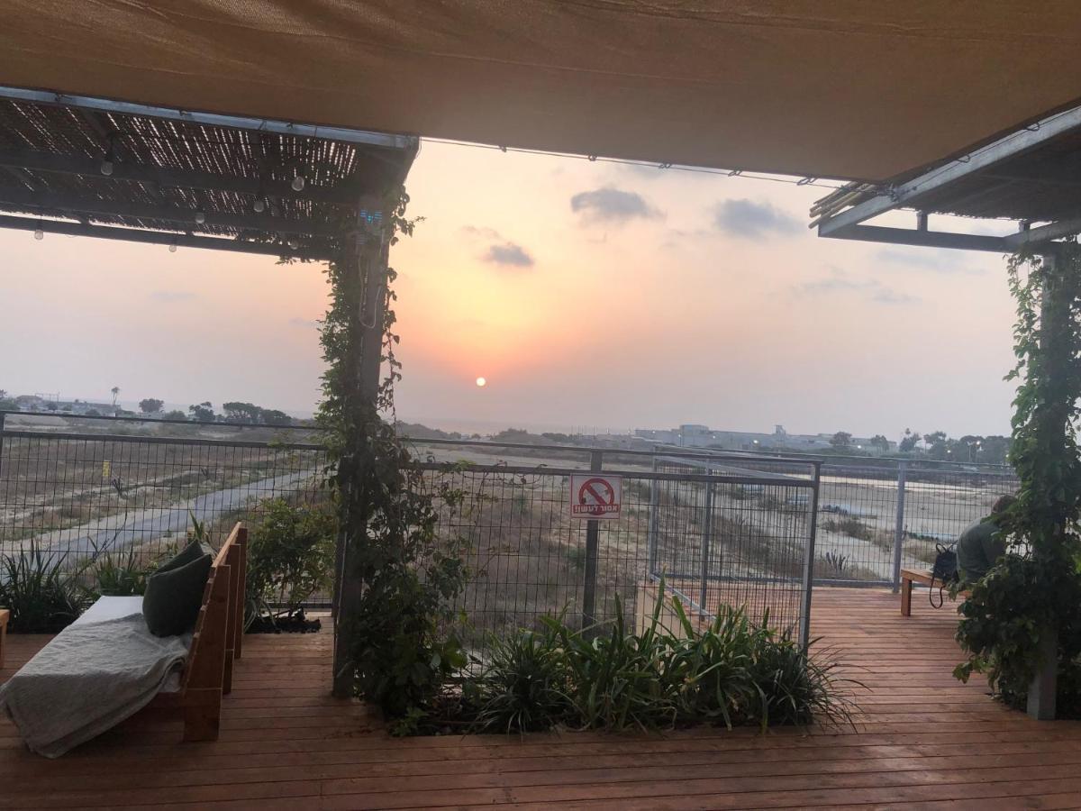 Atlit Rooftop Glamping Esterno foto