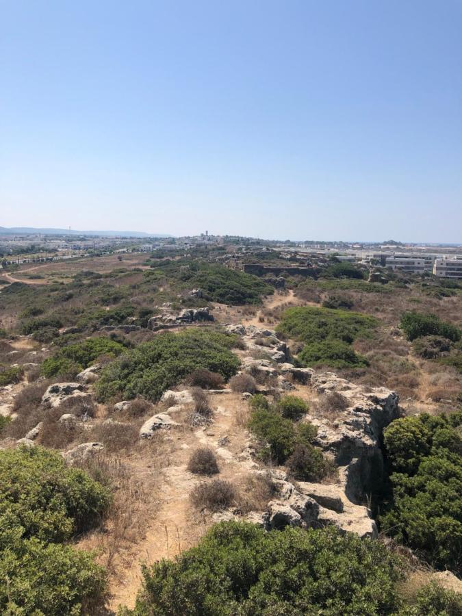 Atlit Rooftop Glamping Esterno foto